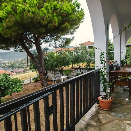 Sea & Sun House Holiday home Pyrgadikia