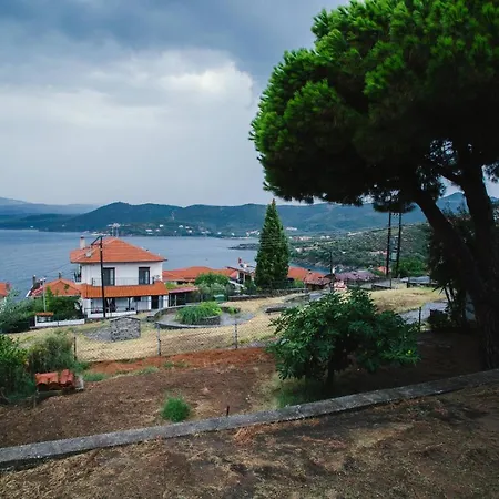 Sea & Sun House Holiday home Pyrgadikia